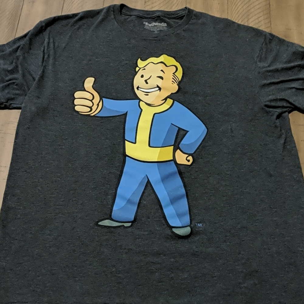 Fallout Men's Tee Shirt